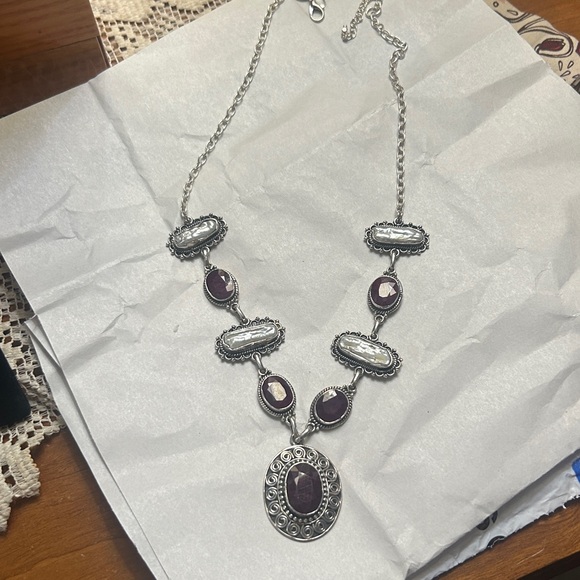 Vintage artisan crafted silver Ruby and natural pearl necklace and earring - Picture 5 of 10